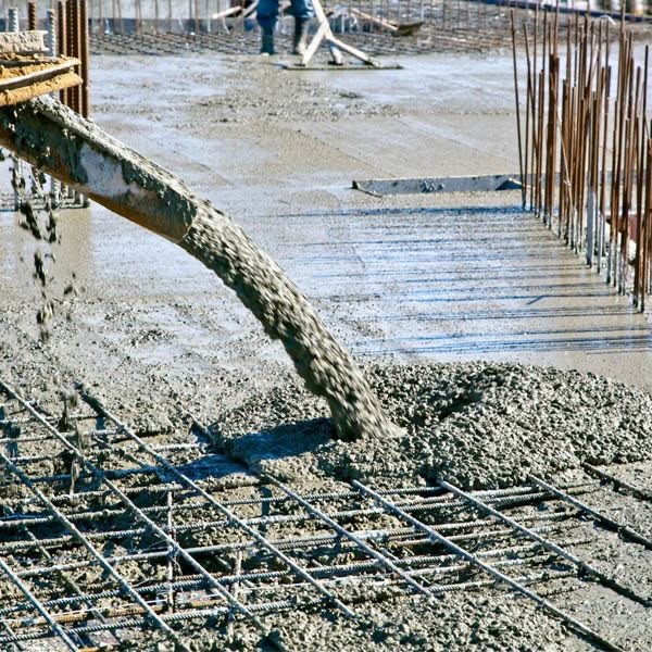 Weybridge Fresh Concrete Delivery Pouring On Site